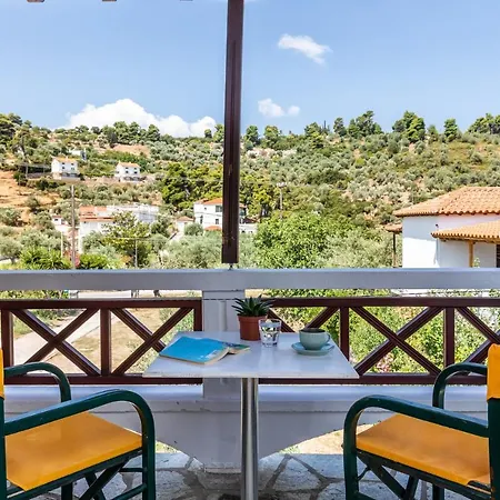 Konstantina * Skopelos Town